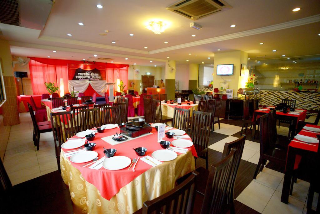 City Times Budget Stay Kuantan Exteriör bild